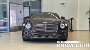 Bentley Continental 4.0 GT Azure 2023 года из Южной Кореи