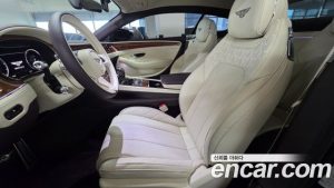 Bentley Continental 4.0 GT Azure 2023 года из Южной Кореи