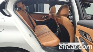 BMW 3-Series 320i M Sport 2025 года из Южной Кореи