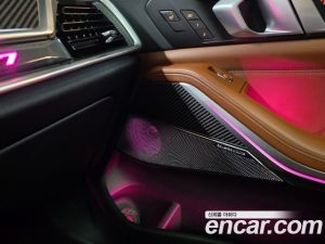 BMW X7 xDrive 40i M Sport 6 2025 года из Южной Кореи