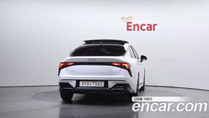 Kia K5 2.0 2024 года из Южной Кореи