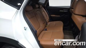 Kia Seltos Бензин 1.6 Turbo 2WD 2025 года из Южной Кореи