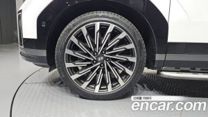 Hyundai Santafe Бензин 2.5T 2WD 2024 года из Южной Кореи