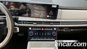 Hyundai Santafe Бензин 2.5T 2WD 2024 года из Южной Кореи