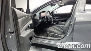 Hyundai AVANTE 1.6 2025 года из Южной Кореи