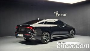 Kia K5 2.0 2025 года из Южной Кореи