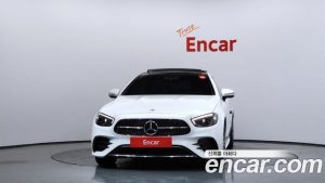 Mercedes-Benz E-Class E300d 4MATIC Coupe 2023 года из Южной Кореи