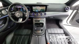 Mercedes-Benz E-Class E300d 4MATIC Coupe 2023 года из Южной Кореи