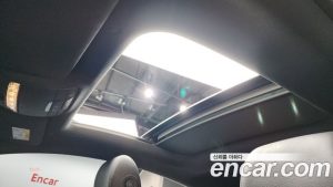 Mercedes-Benz E-Class E300d 4MATIC Coupe 2023 года из Южной Кореи