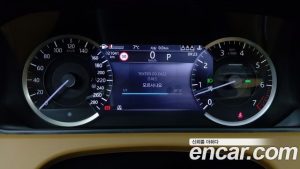 Land Rover Range Rover Velar 3.0 P400 R-Dynamic HSE 2023 года из Южной Кореи