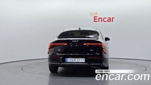 Kia K5 Noblesse 2025 года из Южной Кореи