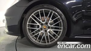 Porsche Panamera 2.9 AWD 2023 года из Южной Кореи