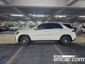 Mercedes-Benz GLE-Class GLE450 4MATIC 2025 года из Южной Кореи