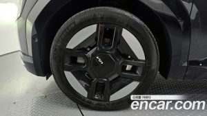 Kia EV9 Long Range 4WD 2024 года из Южной Кореи