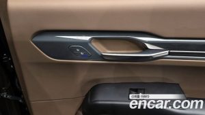 Kia EV9 Long Range 4WD 2024 года из Южной Кореи