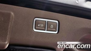 Kia EV9 Long Range 4WD 2024 года из Южной Кореи