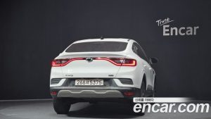 Renault-KoreaSamsung XM3 1.6 GTe RE 2023 года из Южной Кореи