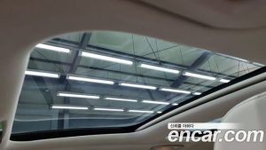 Mercedes-Benz E-Class E300 4MATIC Exclusive 2024 года из Южной Кореи
