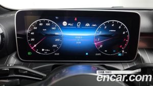 Mercedes-Benz C-Class C200 Avantgarde 2025 года из Южной Кореи