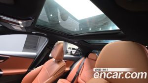Mercedes-Benz C-Class C200 Avantgarde 2025 года из Южной Кореи