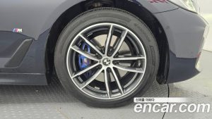 BMW 5-Series 523d M Sport 2023 года из Южной Кореи
