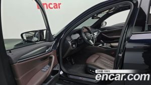BMW 5-Series 523d M Sport 2023 года из Южной Кореи