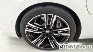 BMW 7-Series 750e xDrive M Sport 2023 года из Южной Кореи