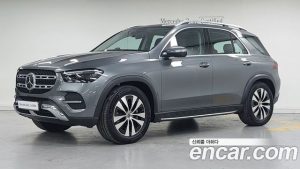 Mercedes-Benz GLE-Class GLE300d 4MATIC 2025 года из Южной Кореи