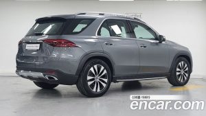 Mercedes-Benz GLE-Class GLE300d 4MATIC 2025 года из Южной Кореи