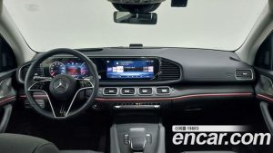 Mercedes-Benz GLE-Class GLE300d 4MATIC 2025 года из Южной Кореи
