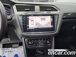 Volkswagen Tiguan 2.0 TDI 4 Prestige 2023 года из Южной Кореи
