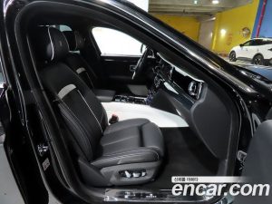 Rolls-Royce Ghost 6.7 V12 2022 года из Южной Кореи
