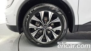 Renault-KoreaSamsung QM6 2.0 GDe LE Signature 2WD 2023 года из Южной Кореи