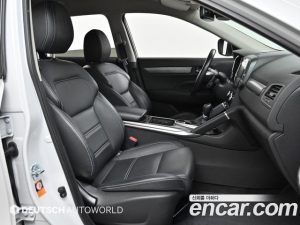 Renault-KoreaSamsung QM6 2.0 GDe LE Signature 2WD 2023 года из Южной Кореи