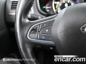 Renault-KoreaSamsung QM6 2.0 GDe LE Signature 2WD 2023 года из Южной Кореи