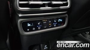 Genesis GV80 2.5T Бензин 2WD 2024 года из Южной Кореи