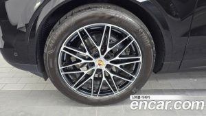 Porsche Cayenne 3.0 Coupe 2024 года из Южной Кореи