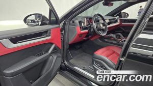Porsche Cayenne 3.0 Coupe 2024 года из Южной Кореи