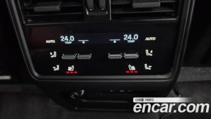 Porsche Cayenne 3.0 Coupe 2024 года из Южной Кореи