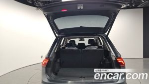 Volkswagen Tiguan 2.0 TSI Prestige 2022 года из Южной Кореи