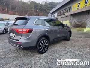 Renault-KoreaSamsung QM6 2.0 LPe LE 2WD 2023 года из Южной Кореи