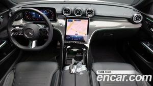Mercedes-Benz C-Class C200 AMG Line 2025 года из Южной Кореи