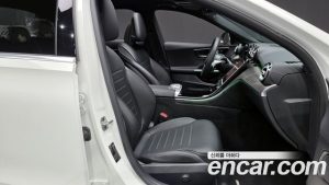 Mercedes-Benz C-Class C200 AMG Line 2025 года из Южной Кореи