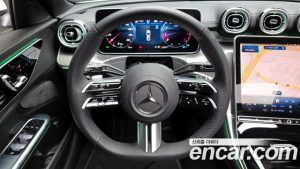Mercedes-Benz C-Class C200 AMG Line 2025 года из Южной Кореи
