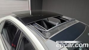 Mercedes-Benz C-Class C200 AMG Line 2025 года из Южной Кореи