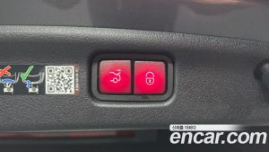 Mercedes-Benz C-Class C200 AMG Line 2025 года из Южной Кореи