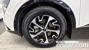 Kia Sportage Signature 2WD 2024 года из Южной Кореи
