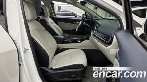 Kia Sportage Signature 2WD 2024 года из Южной Кореи