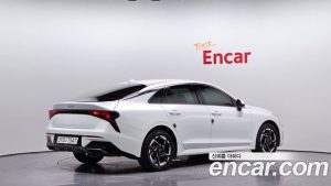 Kia K5 2.0 2024 года из Южной Кореи