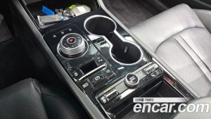 Kia K5 2.0 2024 года из Южной Кореи